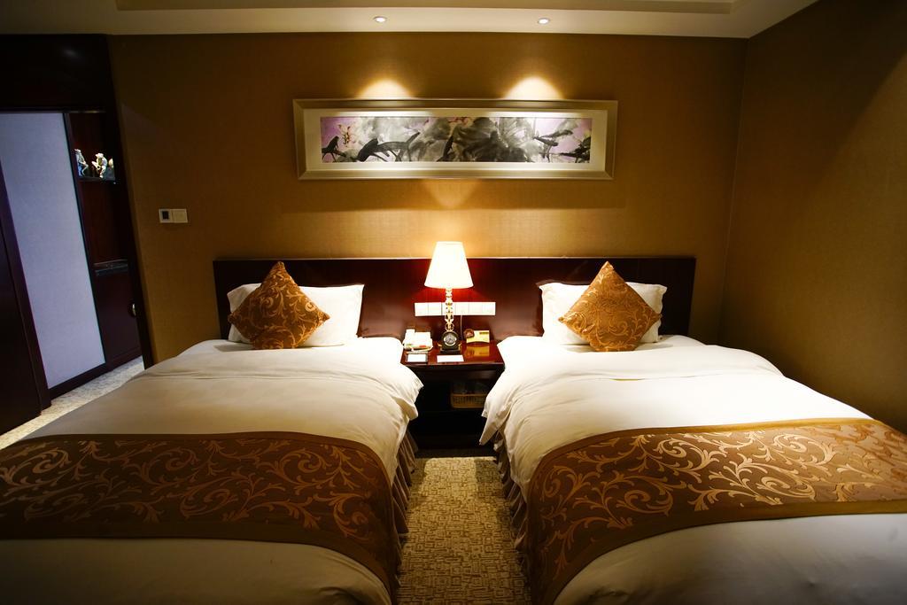 Grand Soluxe Hotel Xi'An Сиань Экстерьер фото